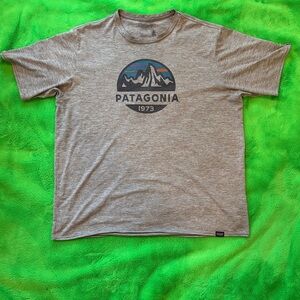 Patagonia Capilene T Shirt - Large